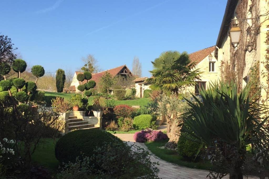 Beautiful Country House: Parisian Retreat 50 Minutes from Eiffel Tower Hodent Exterior photo